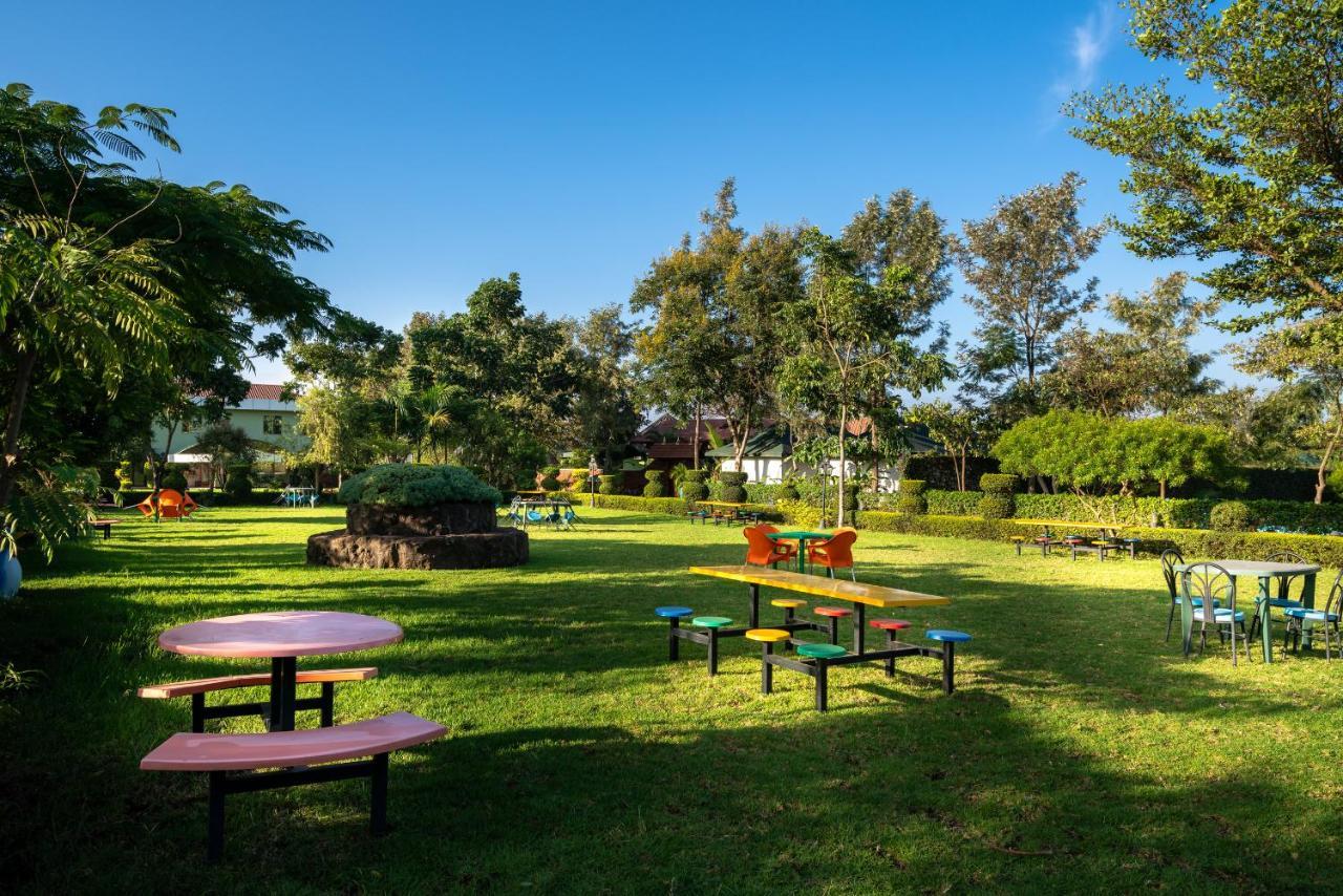 Fun Retreat Resort, Hotel&Ayurveda Spa Arusha Exterior foto